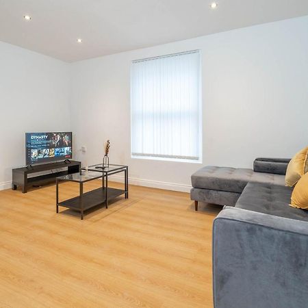 Two Bedroom Apartment-One Choice Stays- Jewellery Quarter Birmingham Extérieur photo