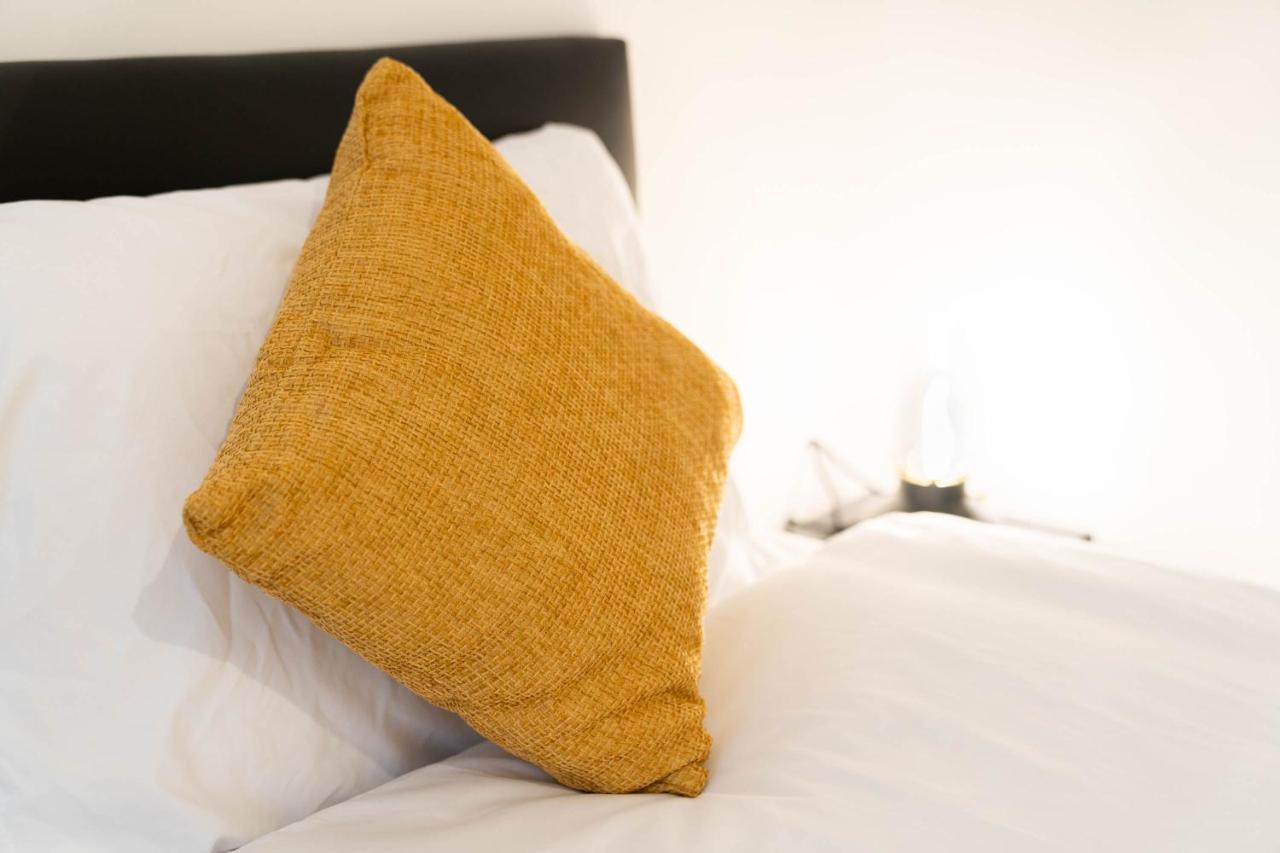 Two Bedroom Apartment-One Choice Stays- Jewellery Quarter Birmingham Extérieur photo